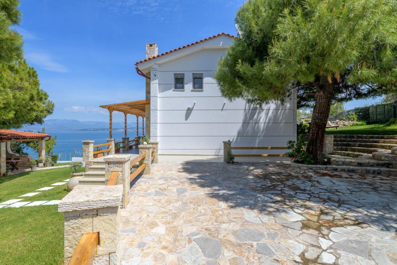 Crystal Beach Villa Chalkida Exterior photo